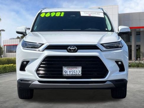 Certified 2024 Toyota Grand Highlander Limited image 11