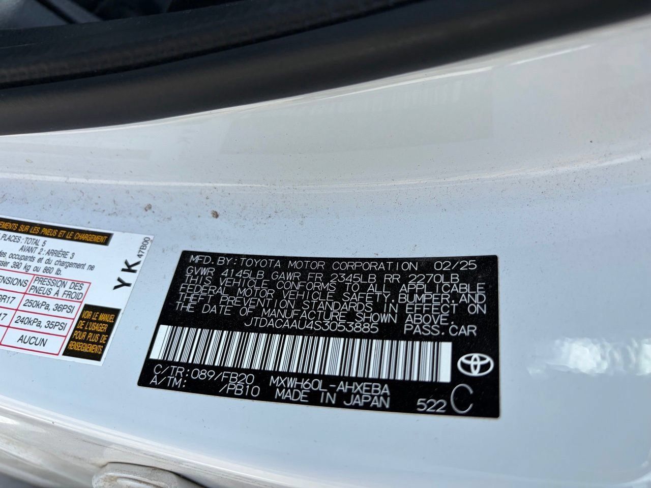 Used 2025 Toyota Prius LE FWD image 14