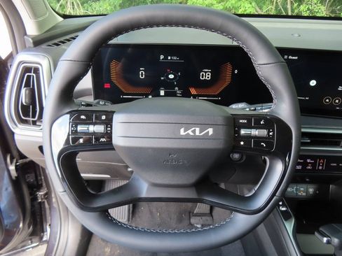 Certified 2026 Kia Sorento X-Line EX AWD/4WD image 5