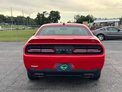 Used 2019 Dodge Challenger SXT w/ Plus Package AWD/4WD image 4