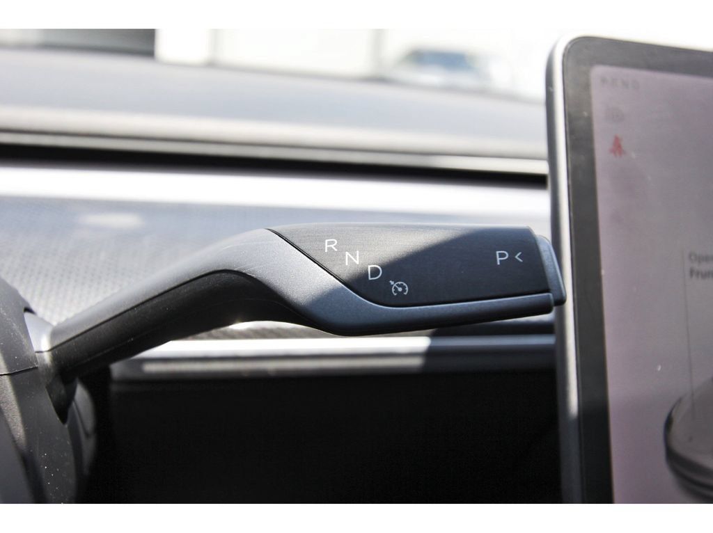 Used 2021 Tesla Model 3 Long Range AWD/4WD image 16