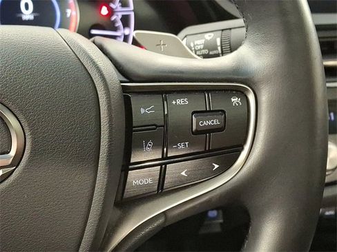 Used 2022 Lexus ES 350 w/ Premium Package image 24