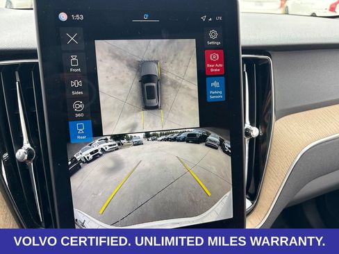 Used 2026 Volvo XC60 B5 Plus AWD/4WD image 22
