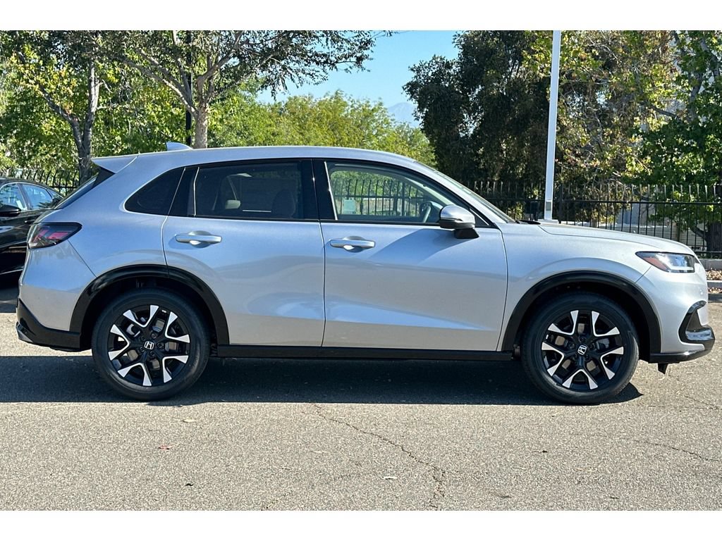 New 2027 Honda HR-V EX-L image 3
