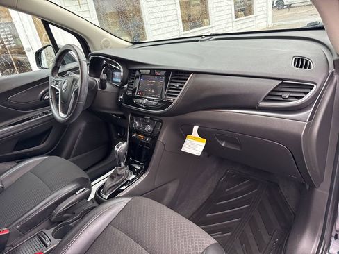 Certified 2022 Buick Encore Preferred w/ Safety Package image 43