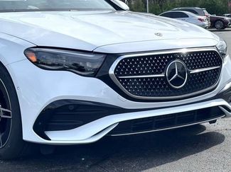 New 2026 Mercedes-Benz E 450 4MATIC Sedan video 2