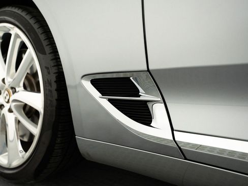 Used 2020 Bentley Continental GT image 17