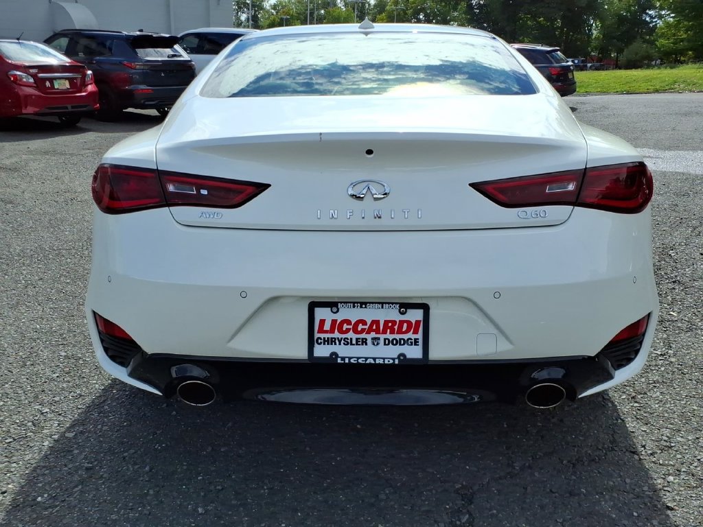 Used 2022 INFINITI Q60 3.0t Luxe w/ Cargo Package AWD/4WD image 6