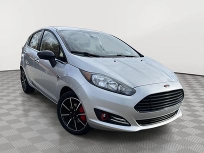 Used 2016 Ford Fiesta SE w/ SE Black Package