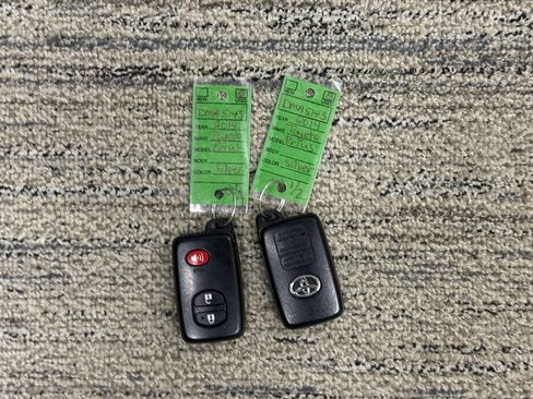 Used 2014 Toyota Prius Two FWD image 41