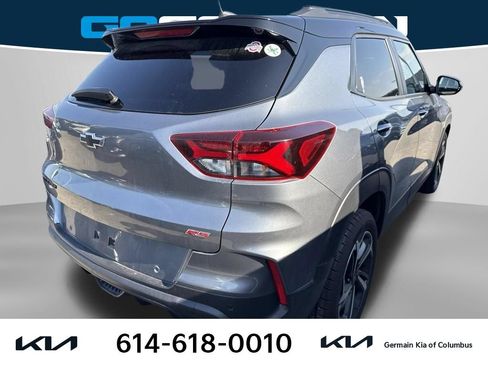Used 2021 Chevrolet TrailBlazer RS w/ Technology Package FWD image 5