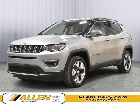Used 2019 Jeep Compass Limited AWD/4WD image 1