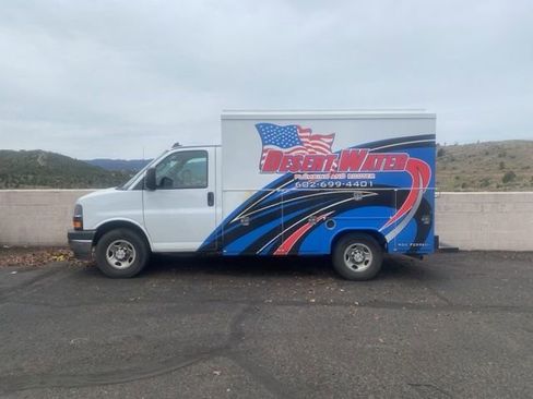 Used 2022 Chevrolet Express 3500 w/ Power Convenience Package image 3