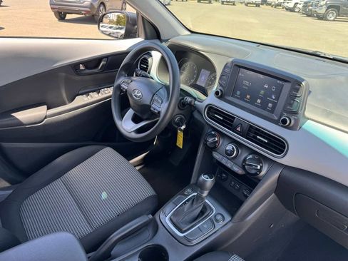 Used 2019 Hyundai Kona SE AWD/4WD image 13
