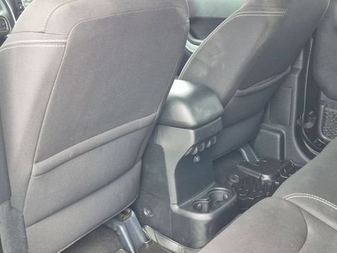 Used 2014 Jeep Wrangler Unlimited Sahara AWD/4WD image 25
