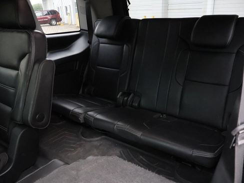 Used 2018 GMC Yukon Denali w/ Open Road Package AWD/4WD image 12