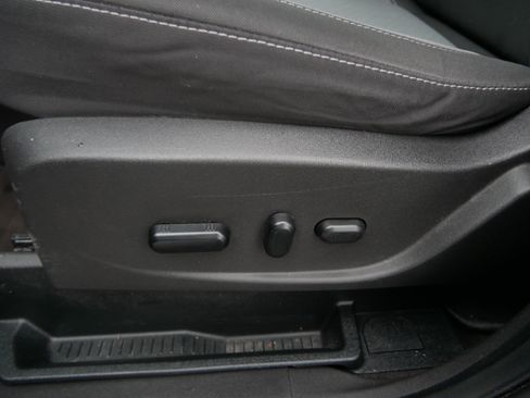 Used 2019 Ford Escape SE AWD/4WD image 22