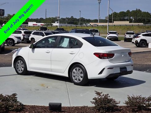 Used 2022 Kia Rio LX FWD image 4