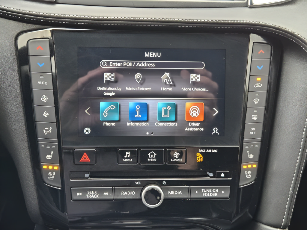 Used 2023 INFINITI QX50 Sport FWD image 17