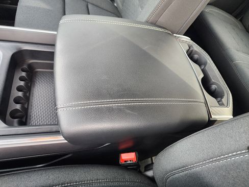 Used 2025 RAM 1500 Big Horn image 37