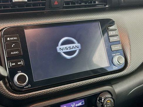 Used 2021 Nissan Kicks SV FWD image 15