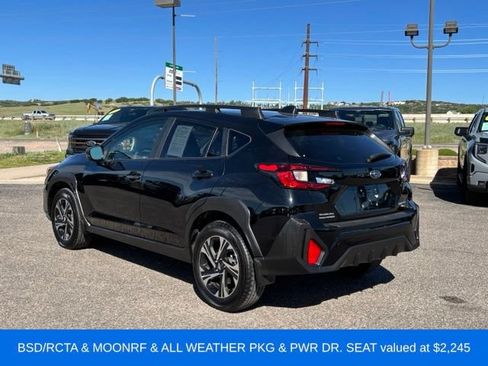 Used 2024 Subaru Crosstrek 2.0i Premium AWD/4WD image 3