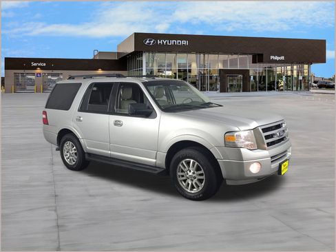 Used 2012 Ford Expedition XLT w/ Leather Seating Pkg image 7