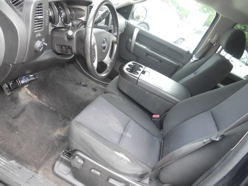 Used 2010 GMC Sierra 1500 SLE w/ (PDW) Pro Sport Package AWD/4WD image 15