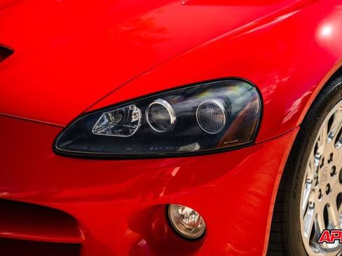 Used 2003 Dodge Viper SRT-10 RWD image 44