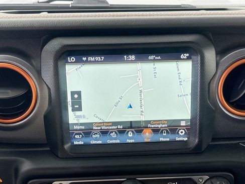 Used 2022 Jeep Gladiator Mojave w/ Cold Weather Group AWD/4WD image 12
