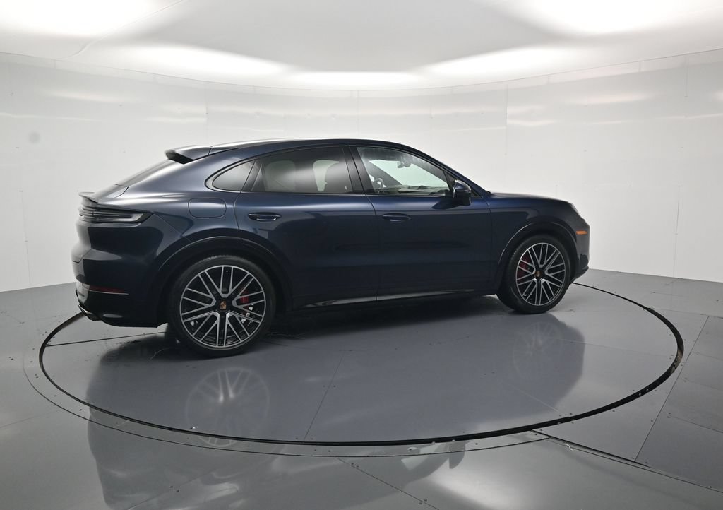 Certified 2026 Porsche Cayenne GTS AWD/4WD image 49