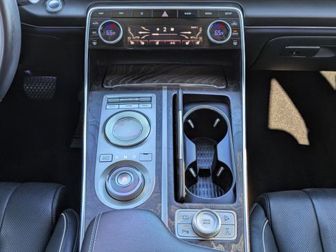 Used 2021 Genesis GV80 3.5T Advanced + w/ Advanced Package 06 image 25