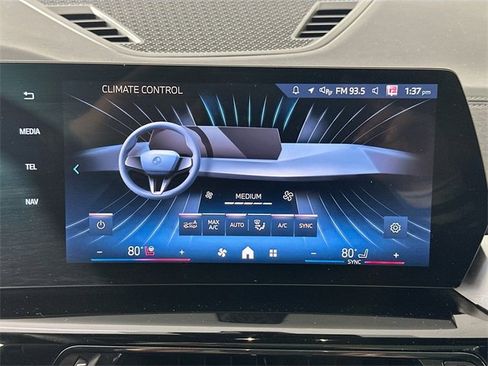 Used 2025 BMW X2 xDrive28i image 15