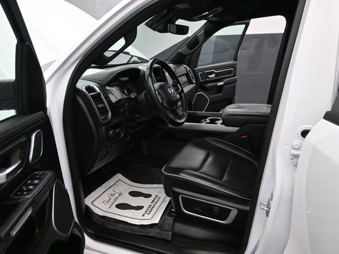 Used 2023 RAM 1500 Laramie AWD/4WD image 12