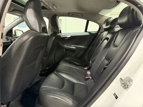 Used 2014 Volvo S60 T5 w/ Climate Package image 40