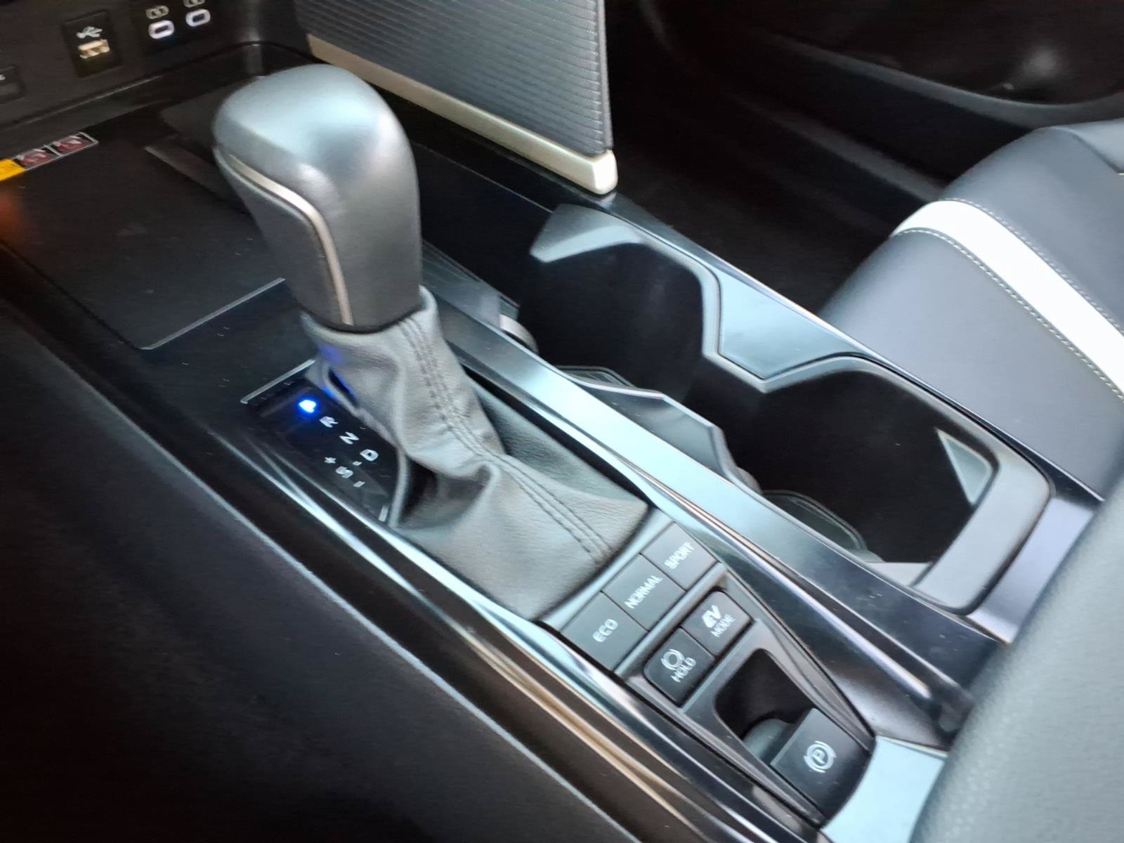 Certified 2025 Toyota Camry SE w/ Convenience Package FWD image 19