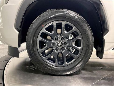 New 2026 Toyota Sequoia Platinum AWD/4WD image 12