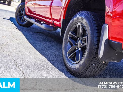 Used 2021 Chevrolet Silverado 1500 LT Trail Boss w/ Convenience Package II image 16