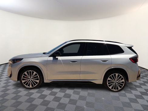 Used 2024 BMW X1 xDrive28i w/ M Sport Package AWD/4WD image 2
