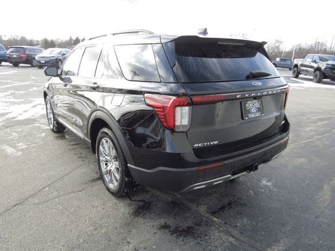 New 2025 Ford Explorer Active w/ Active Comfort Package image 5