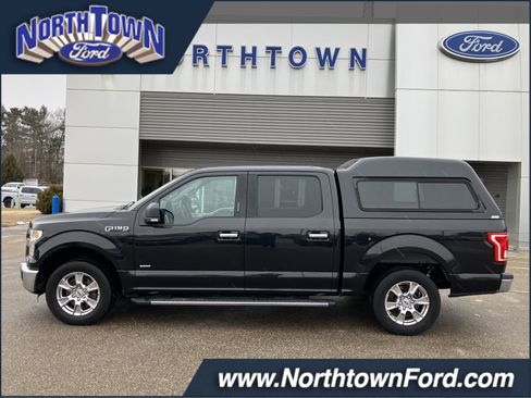 Used 2015 Ford F150 XLT w/ Equipment Group 302A Luxury image 1