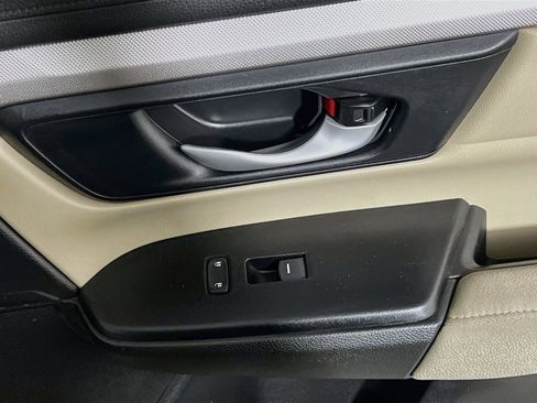 Used 2021 Honda CR-V LX image 31