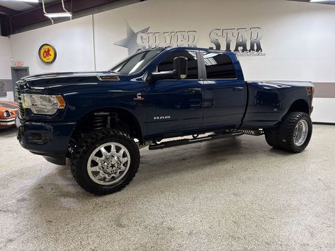 Used 2019 RAM 3500 Big Horn AWD/4WD image 2