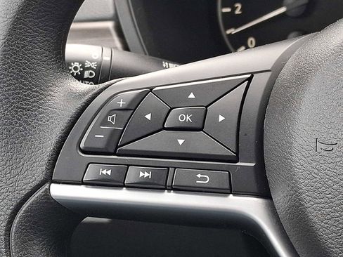 Used 2024 Nissan Altima 2.5 SV FWD image 20