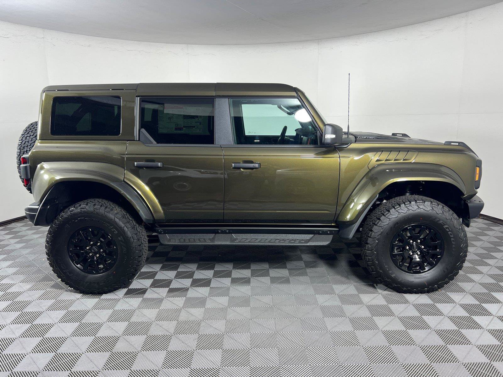 New 2026 Ford Bronco Raptor AWD/4WD image 7