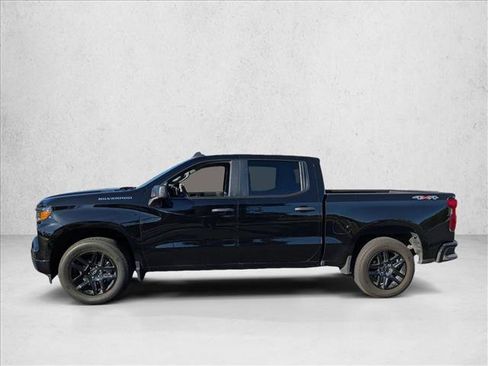 Used 2025 Chevrolet Silverado 1500 Custom AWD/4WD image 8