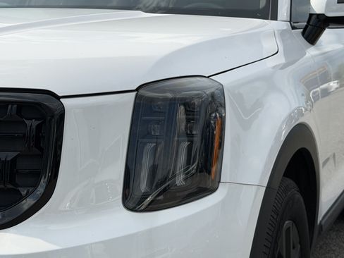 Used 2024 Kia Telluride SX Prestige X-Pro AWD/4WD image 6