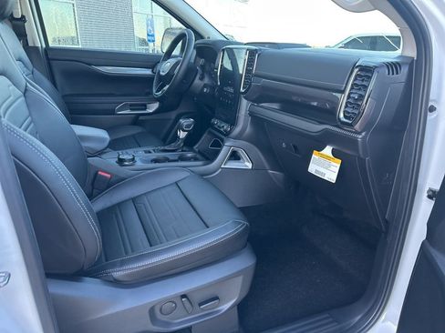 New 2025 Ford Ranger Lariat w/ Chrome Accent Package image 10