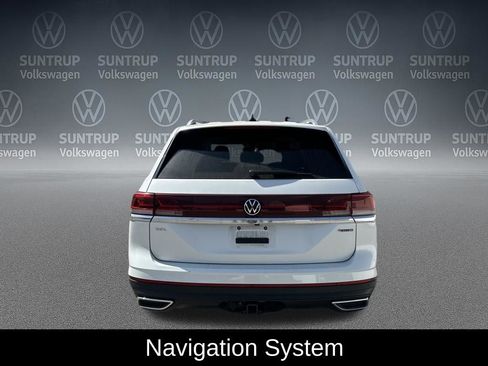Used 2025 Volkswagen Atlas SEL image 4