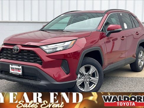 New 2025 Toyota RAV4 XLE image 2